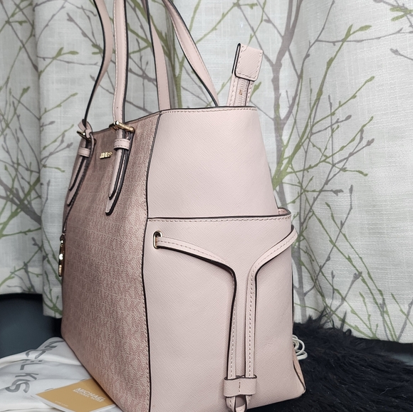 MK gilly tote - Picture 8 of 14